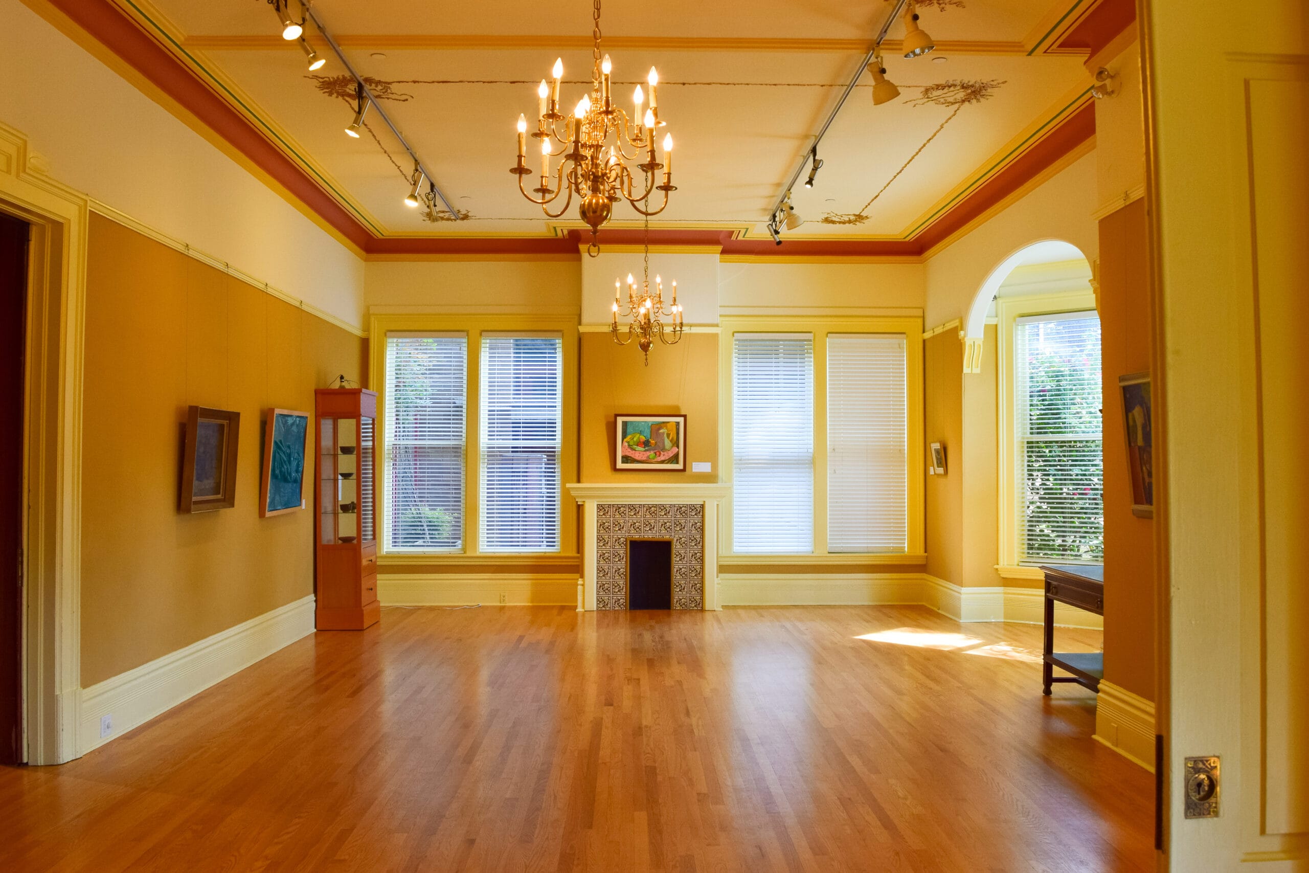 wide-angle-shot-interior-building-including-pictures-chandelier-doors